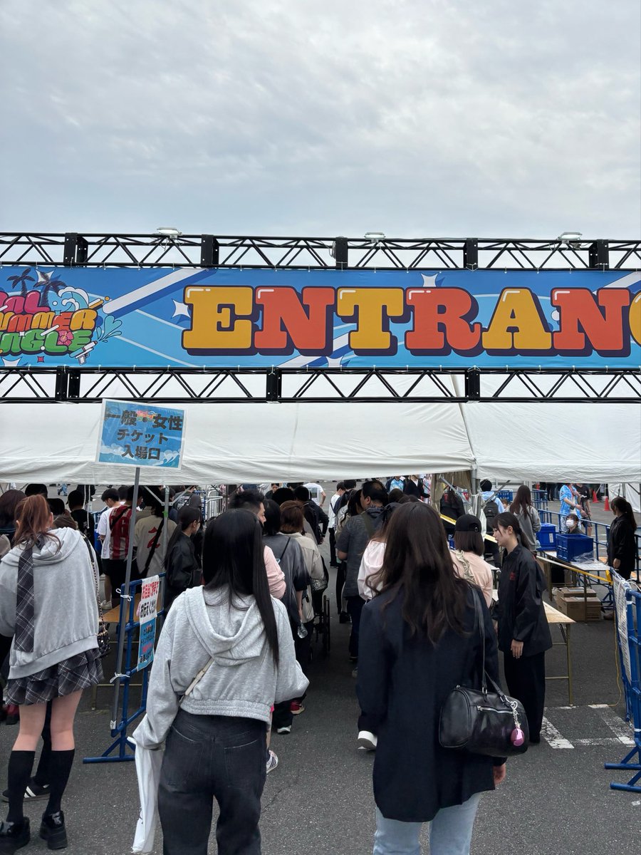 はるき tweet media
