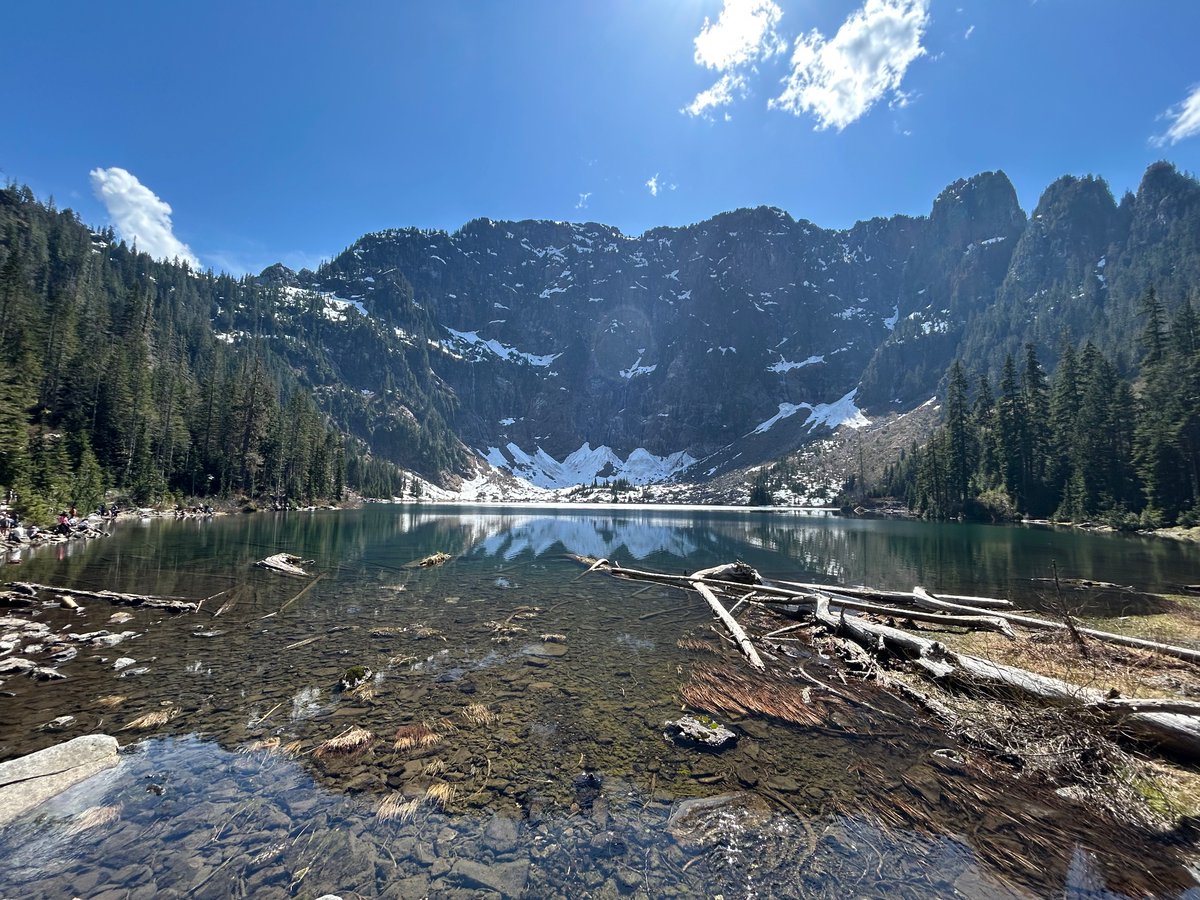 seattleiminyou's tweet image. Today I hiked 5 miles at Lake 22