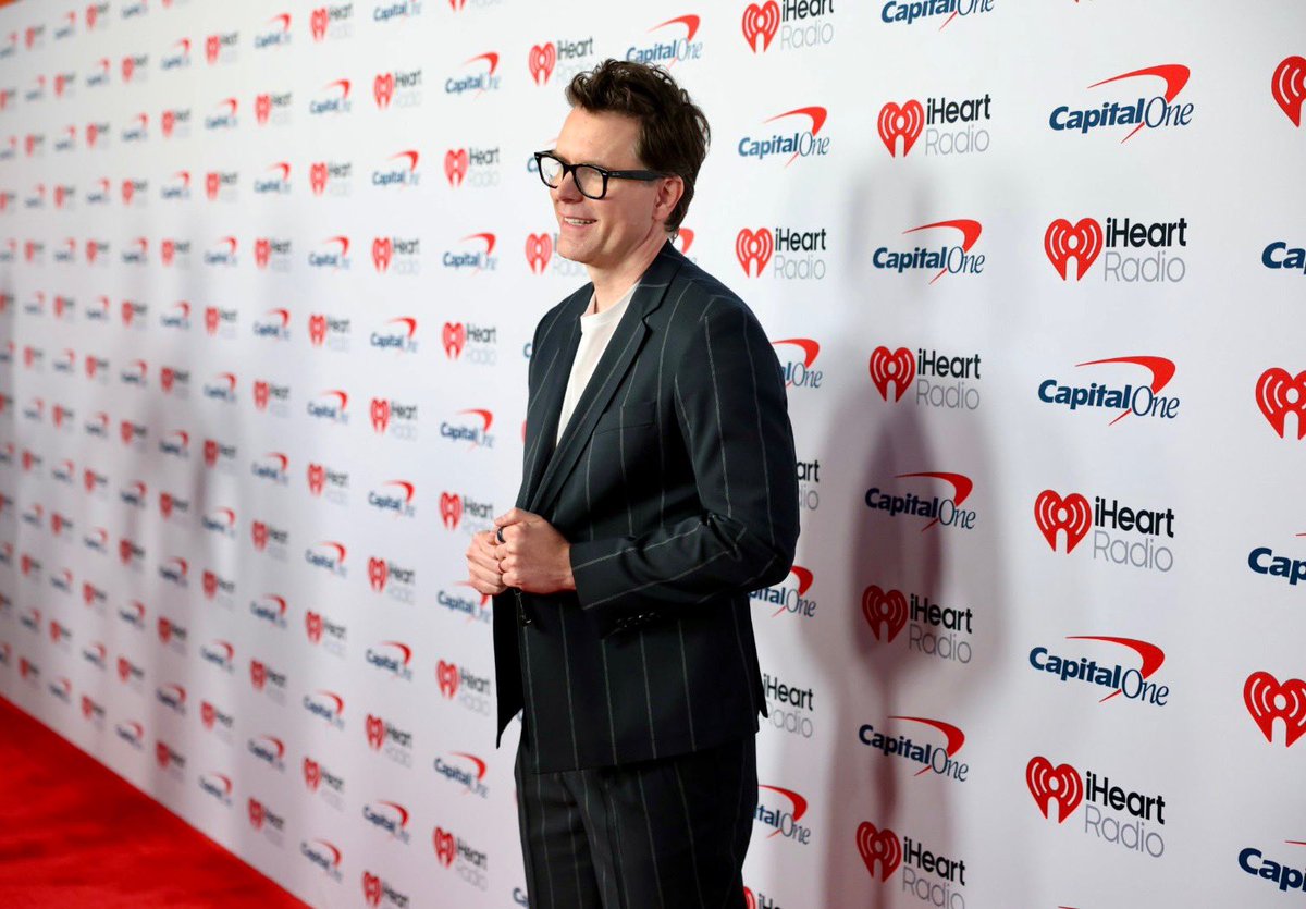 Bobby Bones tweet media