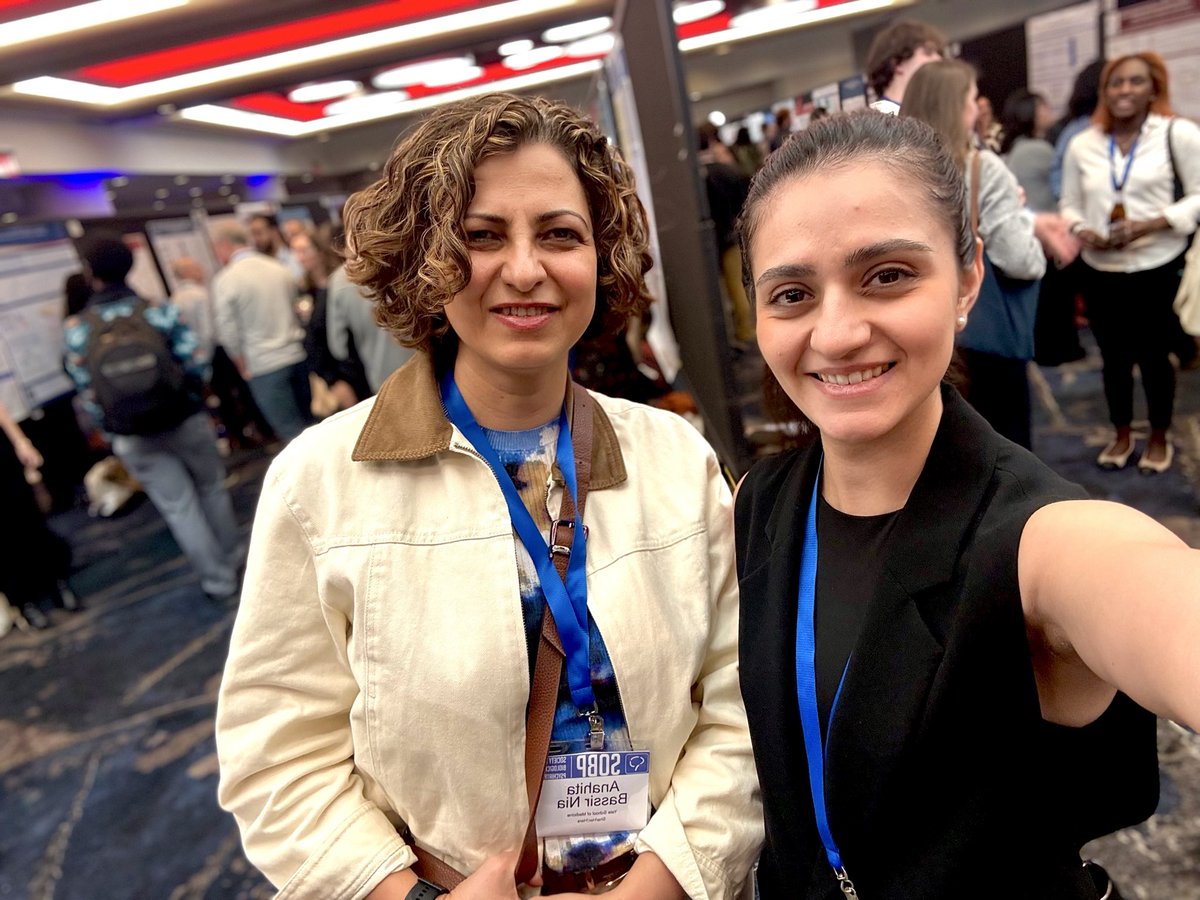 YaldaFarahmand's tweet image. Ending this year’s @SOBP✨ However, the question still remains! Could psychedelic virtual reality amplify blinding in psychedelic studies? 💥 #SOBP2026, #psychedelics, #virtualreality
@YaleABNLab @YalePsych @anahitabassir