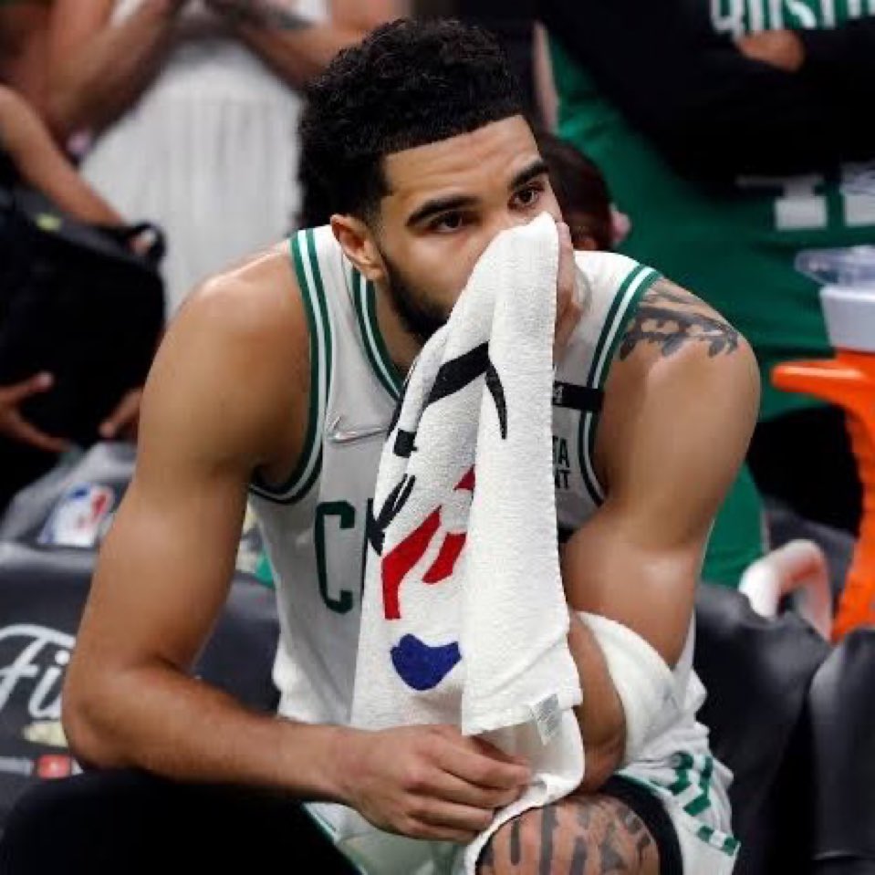 Lamentablemente todos nos quedamos con la duda de que hubiera pasado si Jayson Tatum hubiera estado disponible y sano para jugar hoy, en un partido donde Boston Celtics le faltó talento y su líder natural en los momentos calientes no pudo estar JT disponible.

Algunos lo tratarán