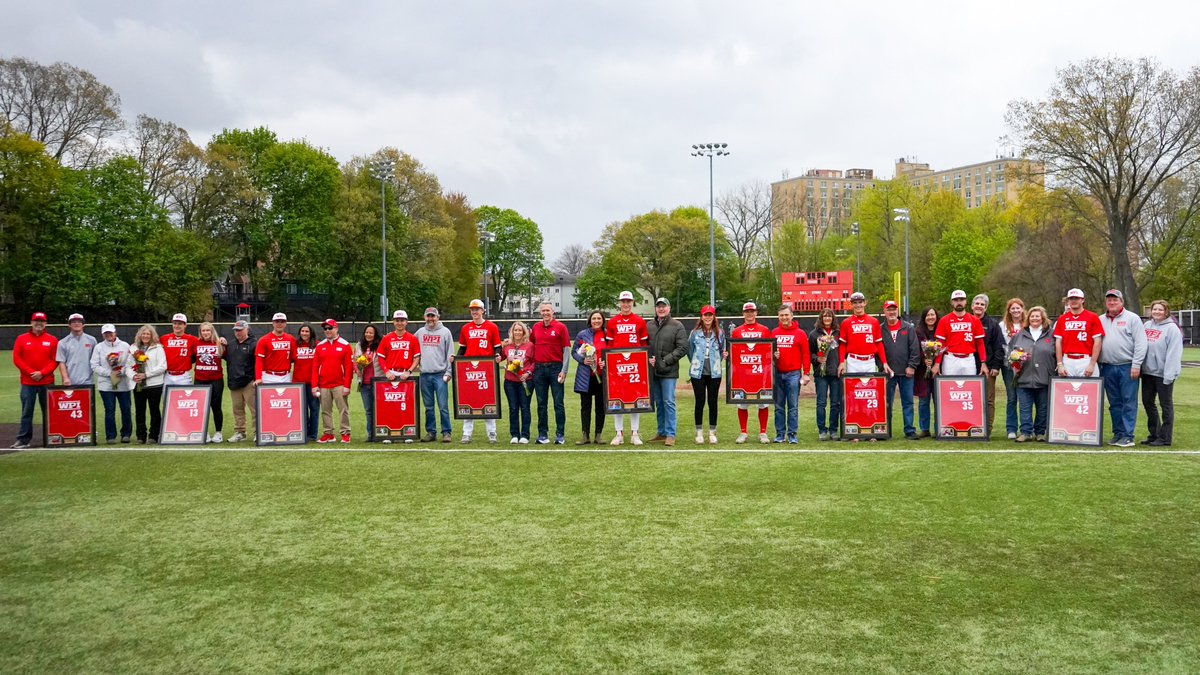 WPIAthletics's tweet photo. Roethlein drives in SIX (3-for-5, HR, 3B) and Zawacki adds three hits as @WPIBaseball nearly rallies in the 12-11 finale after a tight 4-3 opener vs. Babson 🎬

Congratulations to all 10 seniors of the program ❤️

Recap ⬇️
📰-https://t.co/UGzhl6mwqW

⚾️x🐐
#GoatNation #d3bsb https://t.co/pQ135TIpCf