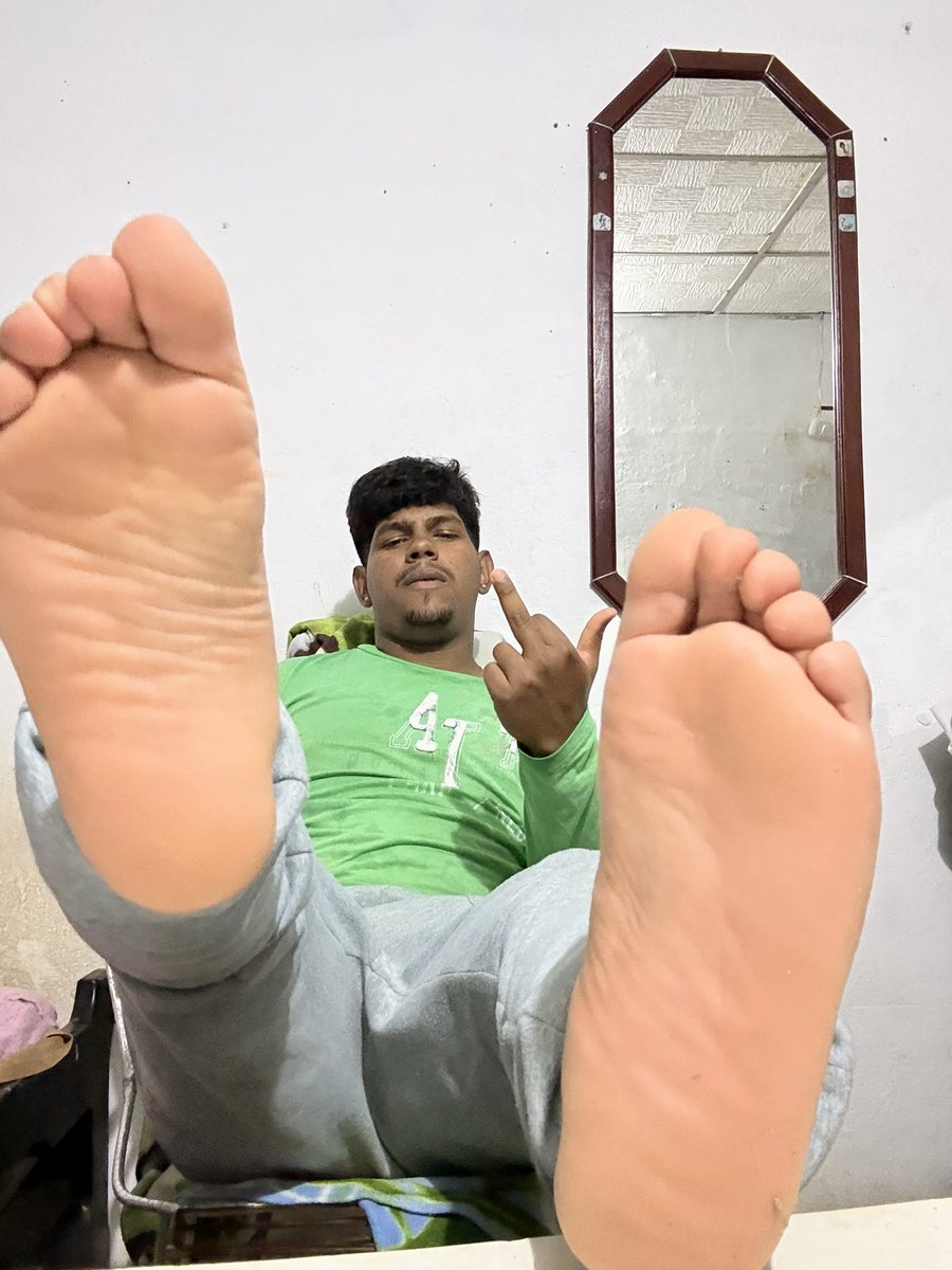 pineda46391's tweet photo. Este es tu lugar de adoración y admiración por un verdadero maestro 👣🛐

#feetworshi̇p #findom #feetfetısh 

@morrochacal @AlphaMaleWorld1 @slave_here @MASTER_UPDATES @diamond__here @GemnasRosales @HellGodsPro @rt_feet @topalphamales https://t.co/HVw8BvIc2O