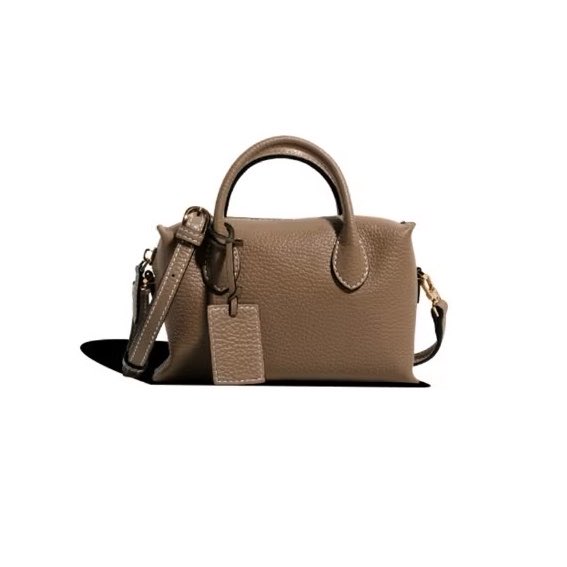 mau spill tas brand local yang bahan bagus &amp; awet designnya juga cakepp!

a thread