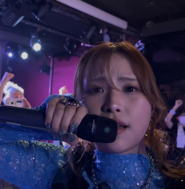 と よ き tweet media