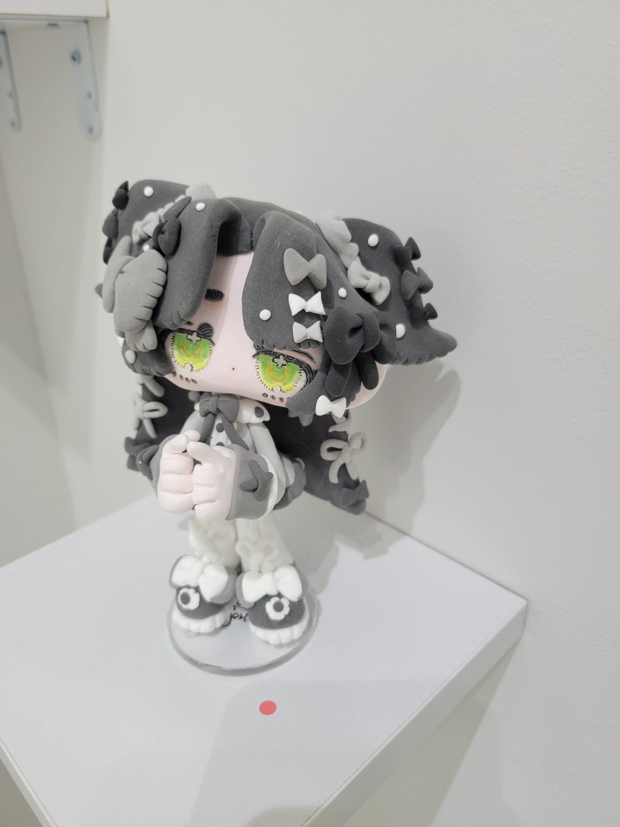 平日美術館 tweet media