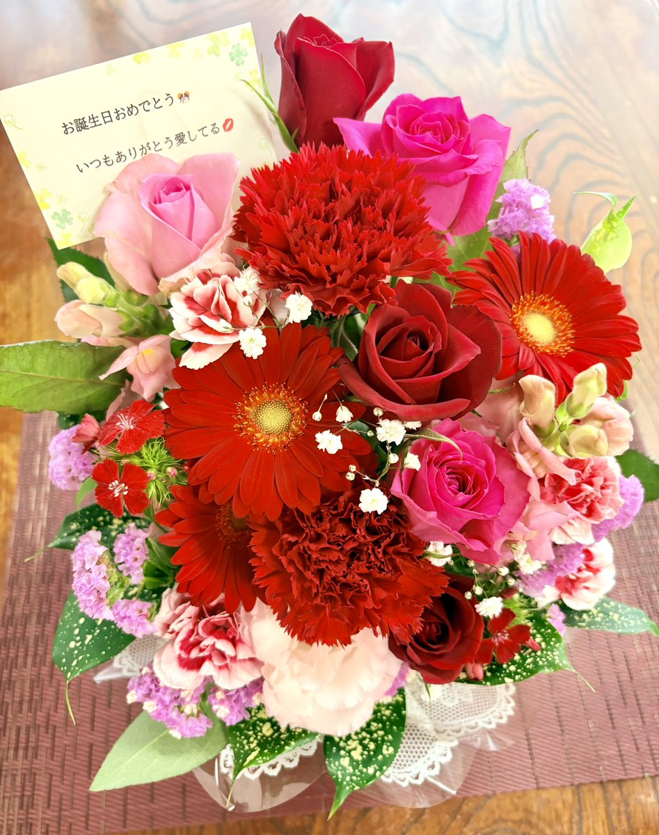 赤い彗星☄️ハリー︎💕︎︎ tweet media