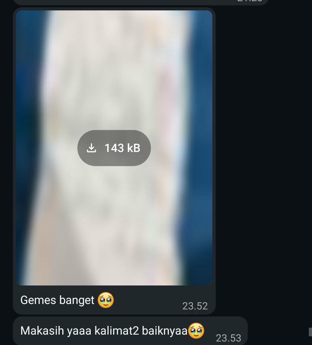 njann tweet media