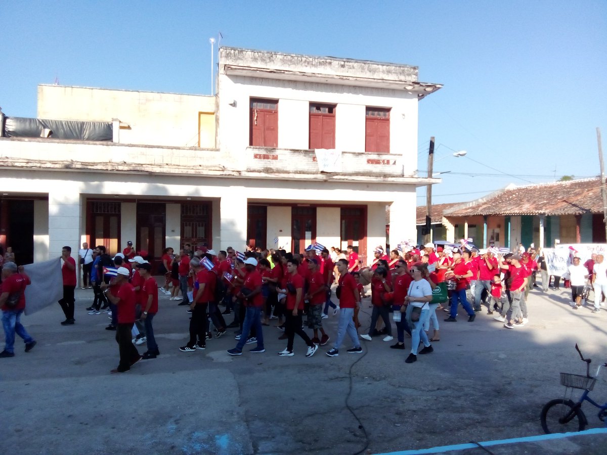 Cultura #Camajuani.
La nueva amenaza clara y directa de agresión militar, emitida por el presidente de #EEUU, tras reforzar de modo drástico el bloqueo económico, eleva la agresión contra #Cuba. Los cubanos no nos dejamos amedrentar.