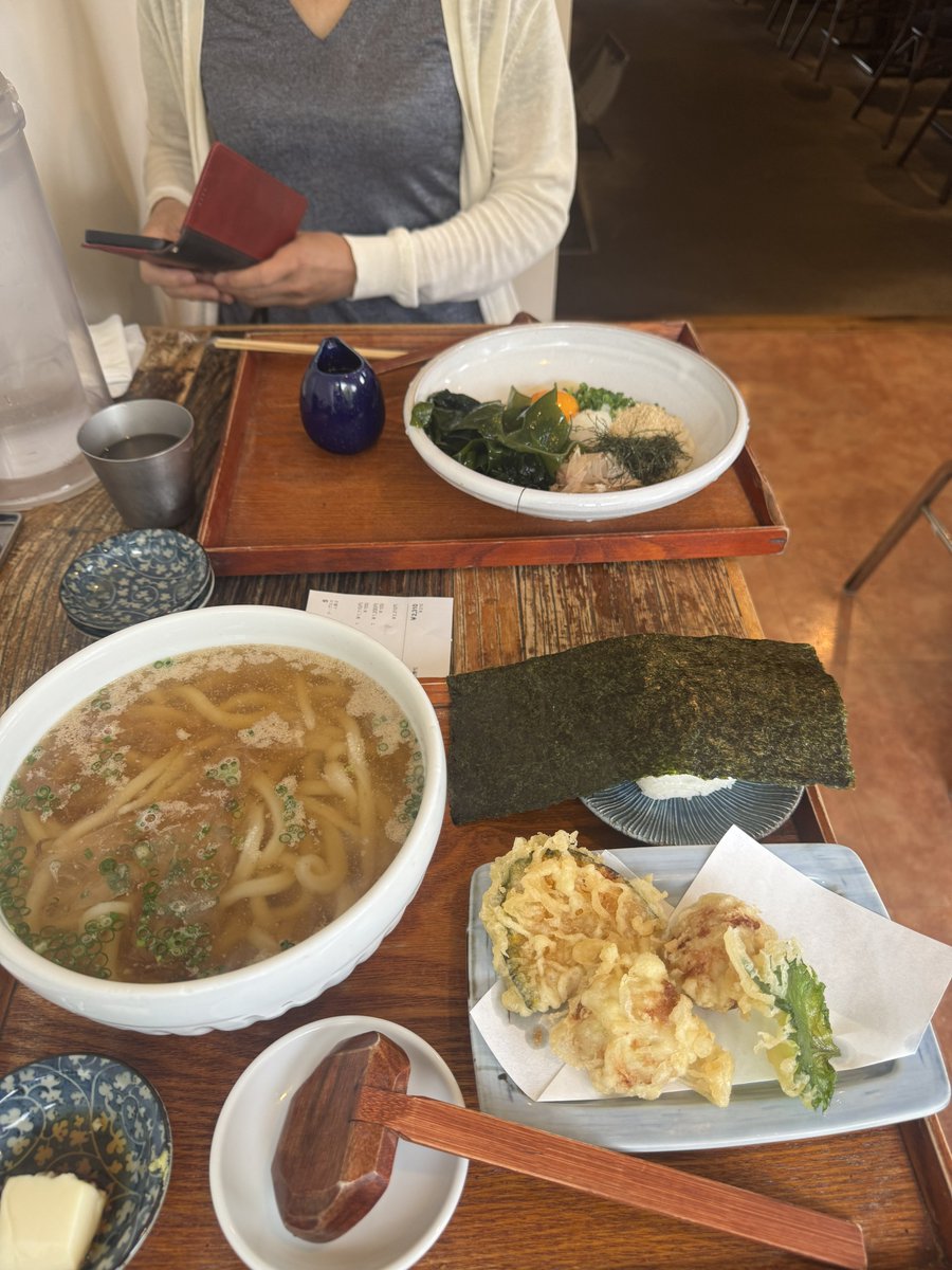 しおちん tweet media