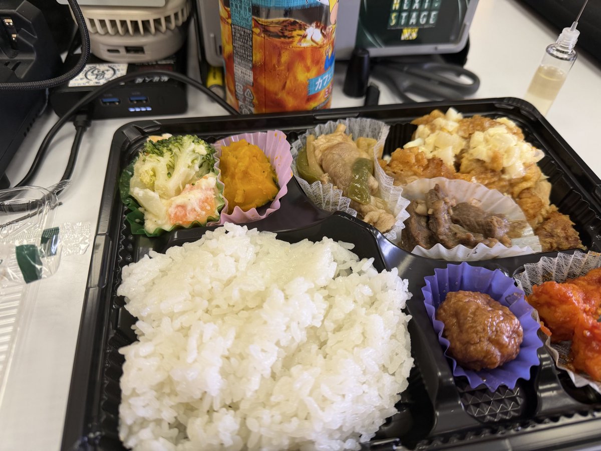 anks0002's tweet image. これがPROSTお弁当の「小」

＃参考画像
＃TopGear
＃私練習ダメダメ