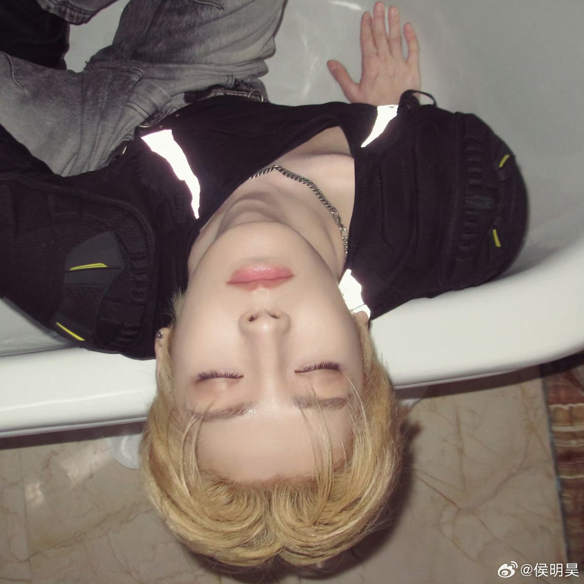 몽。。。 tweet media