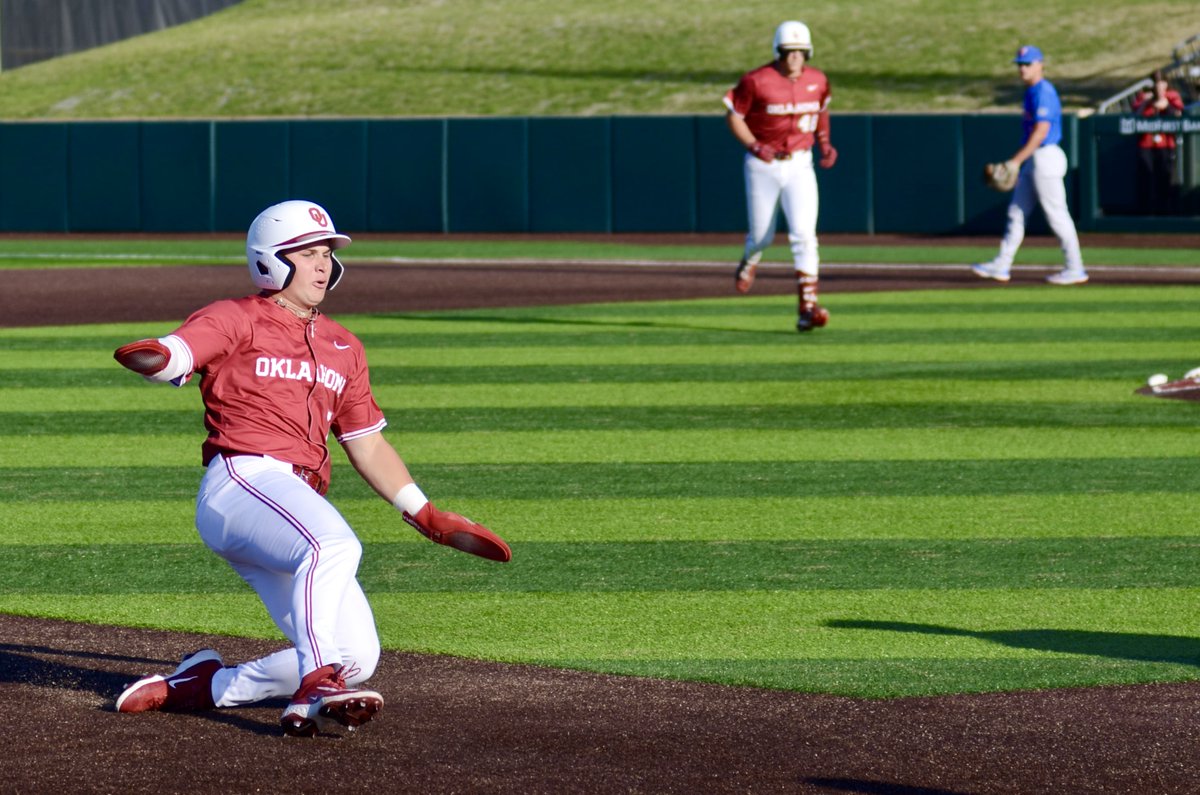 Carson Field tweet media