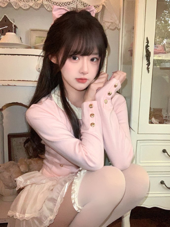 Ruanxixi_'s tweet photo. ＃射屏 ＃颜射 ＃盯射 ＃榨精 ＃反差婊 ＃意淫 ＃白丝 
假期第三天，用精液堵住小茵的嘴巴
@linhuiyinvv https://t.co/leFWPiElKj