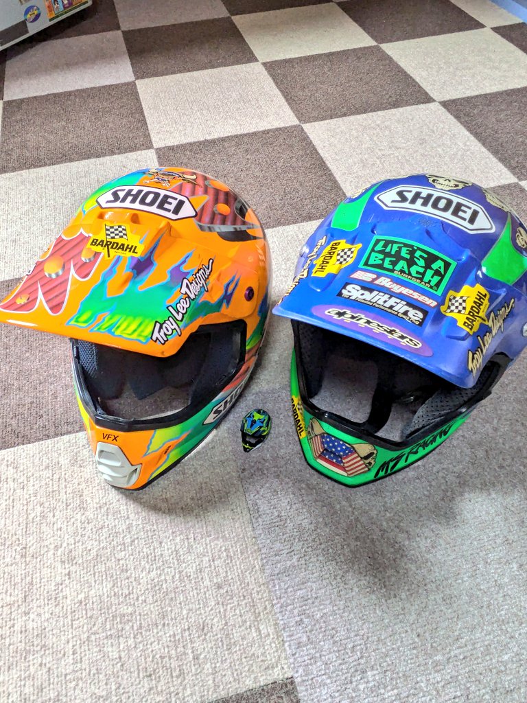 カプセルトイ #トイズキャビン #SHOEI #VFX トロイリーデザイン希望