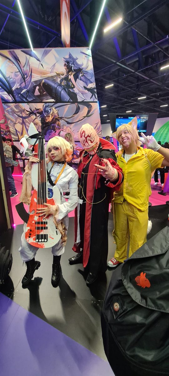 blogarea53's tweet image. Um pouquinho do que rolou na @gamescomlatam e se você quiser saber o que rolou,entre nas nossas redes sociais para uma cobertura incrível 
#gamescom #cosplay ##cosplayers #costumedesign ㅤㅤㅤ