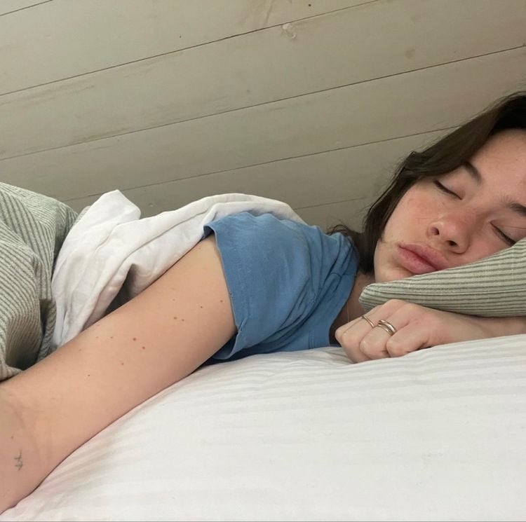 nikol 💤 tweet media
