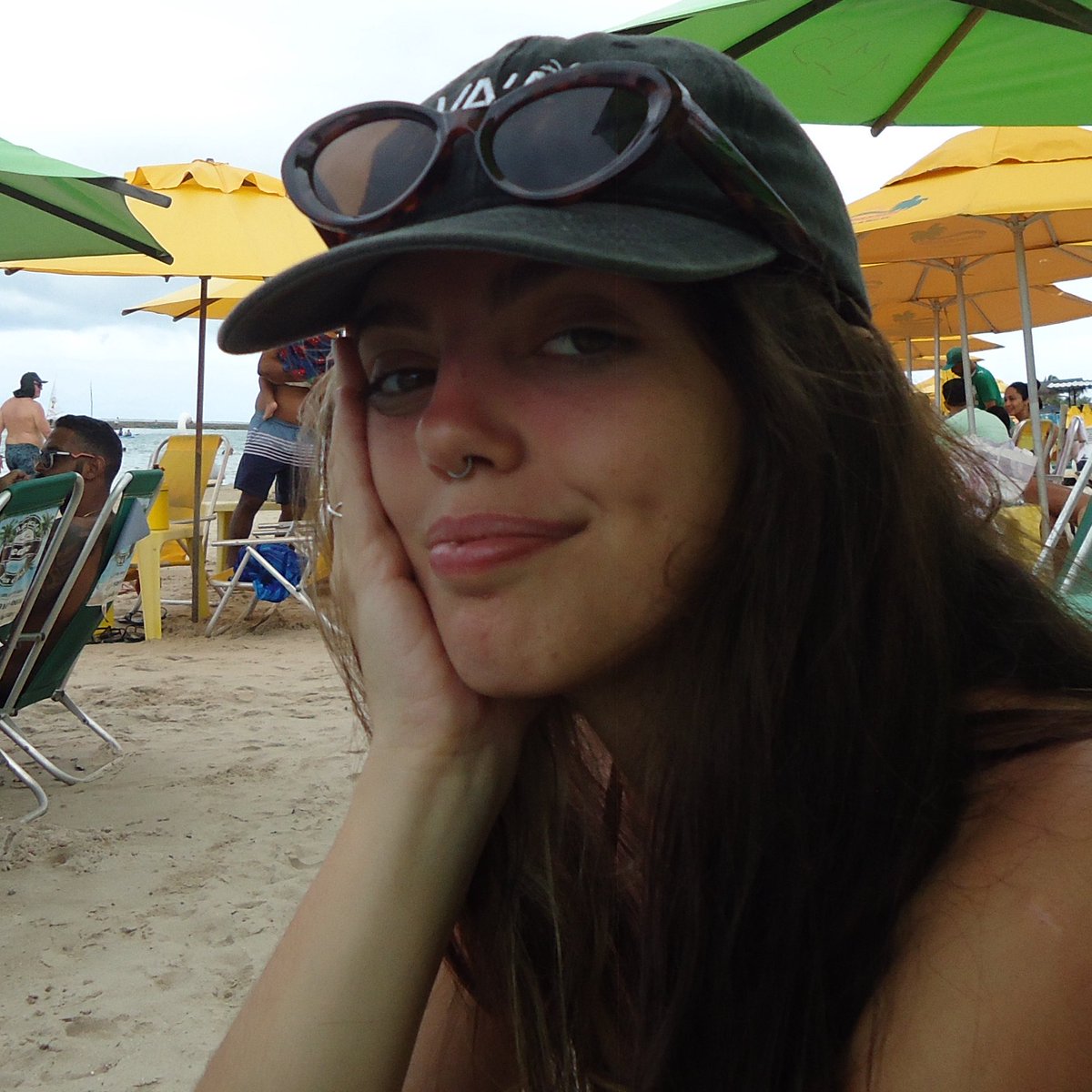 agustana tweet media