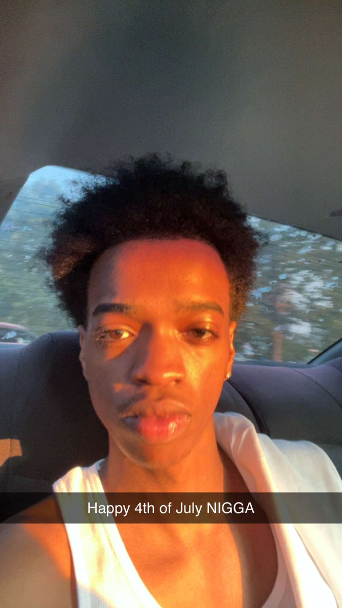 I genuinely think I CAN pull my women version of myself 🤔