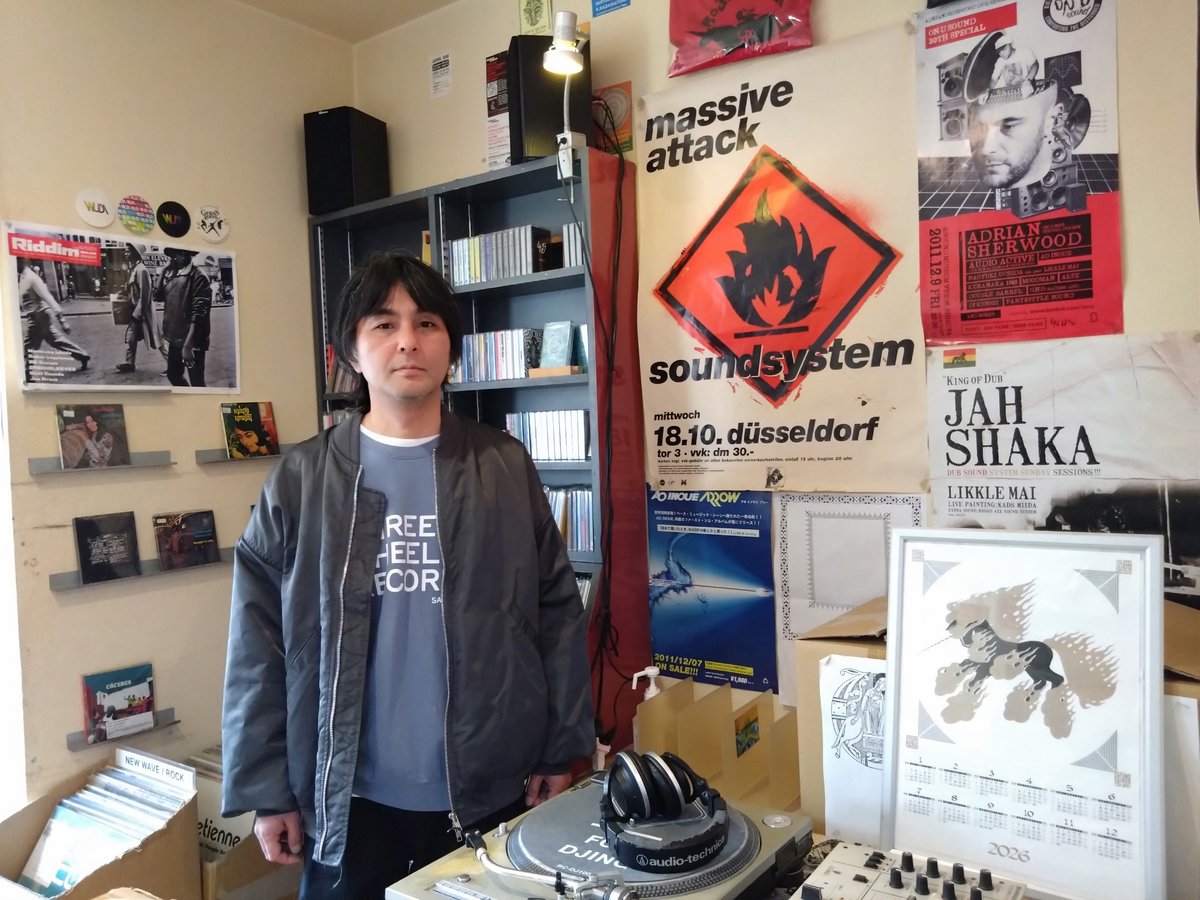 Recoya - レコードストアマップ tweet media