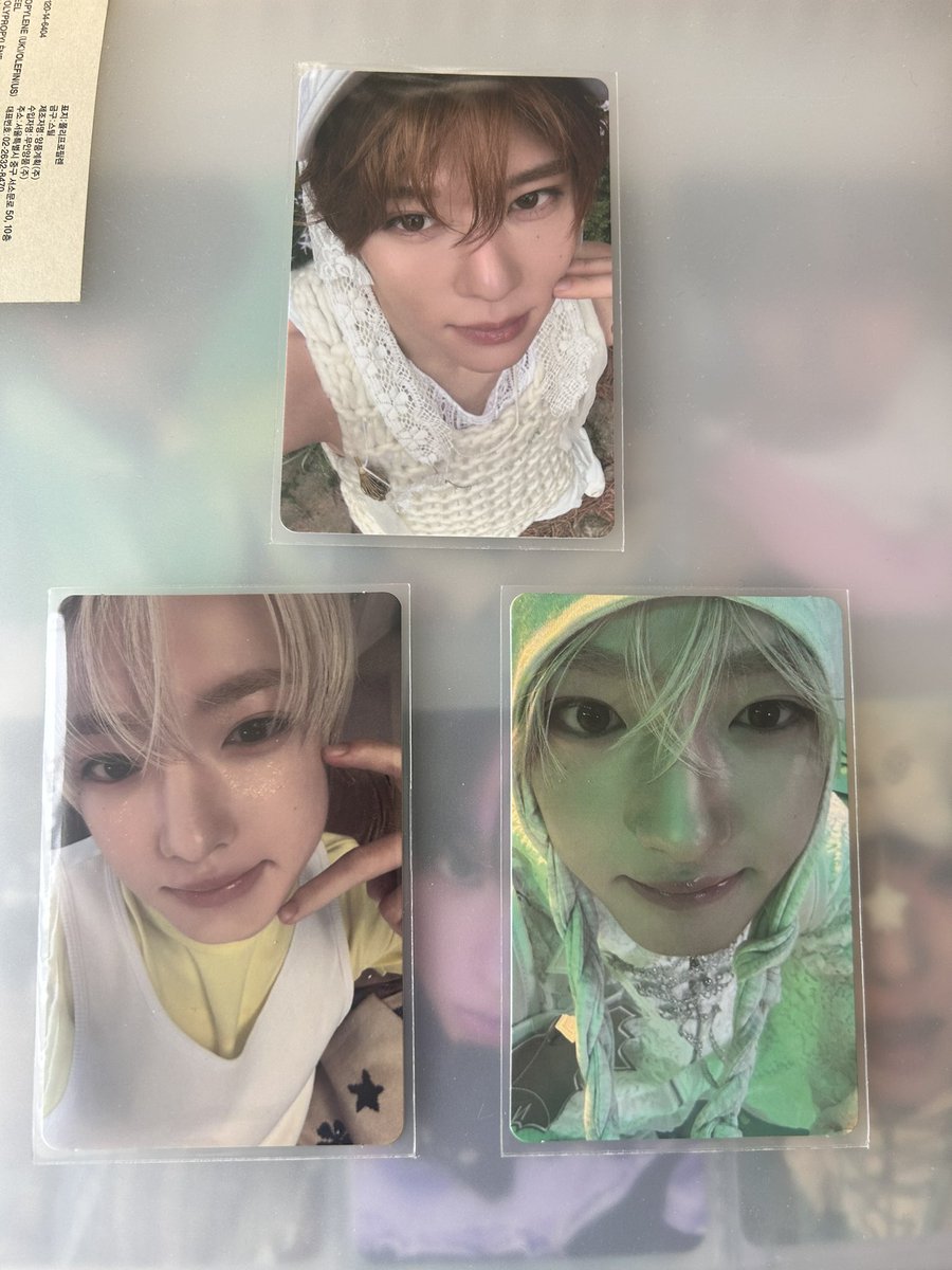 みな tweet media