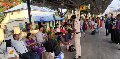 Railway Protection Force (RPF) S.W.Railway tweet media