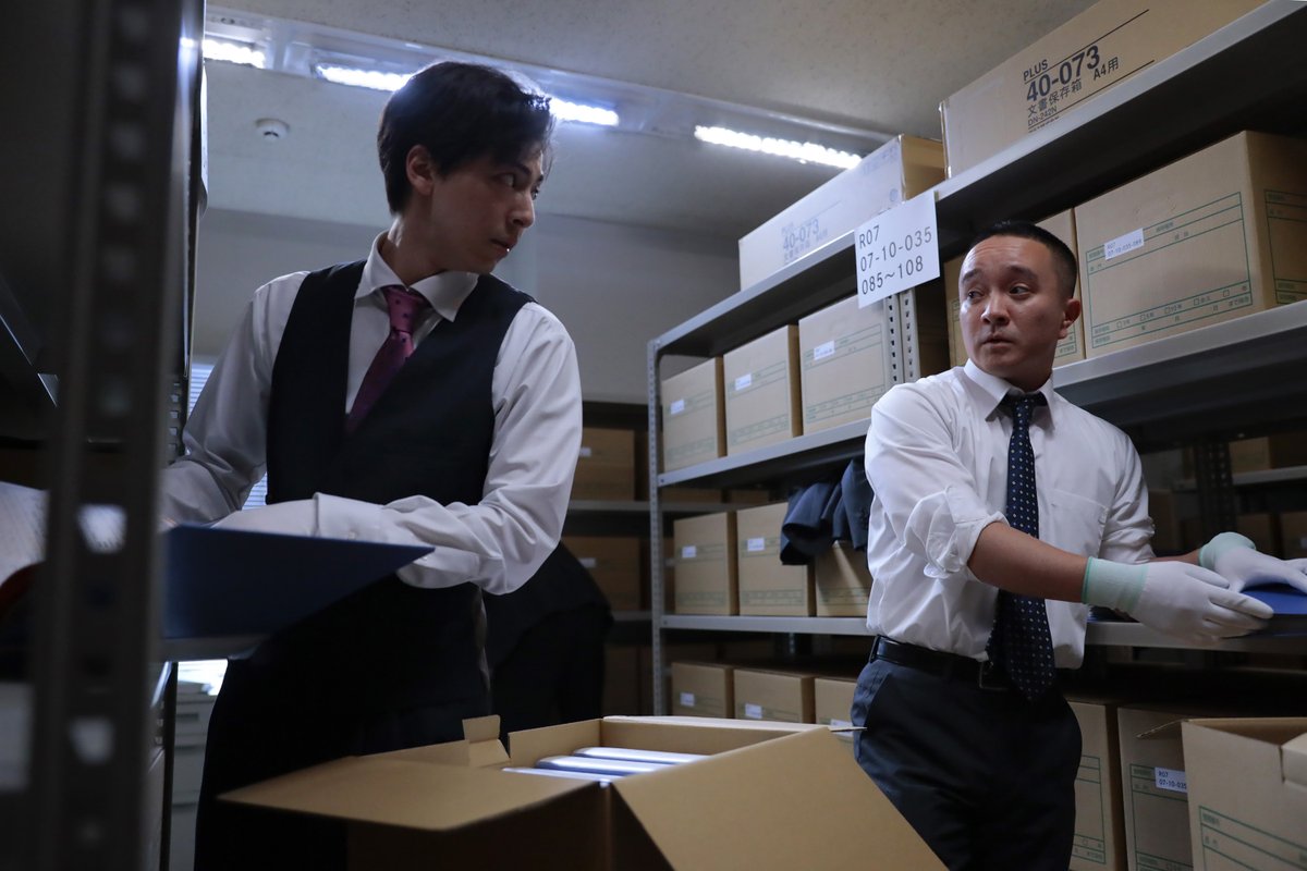 連続ドラマW　BLOOD &amp; SWEAT
今夜10:00放送・配信❄️

【Episode 5】
目前で取り逃がした田中(#早乙女太一)は行方もその正体もわからぬまま捜査は手づまりに。一方、亜希(#杏)はある手がかりから、神木が運ばれた場所を突き止めるが･･･
wowow.co.jp/drama/original…

#BLOODANDSWEAT #WOWOW