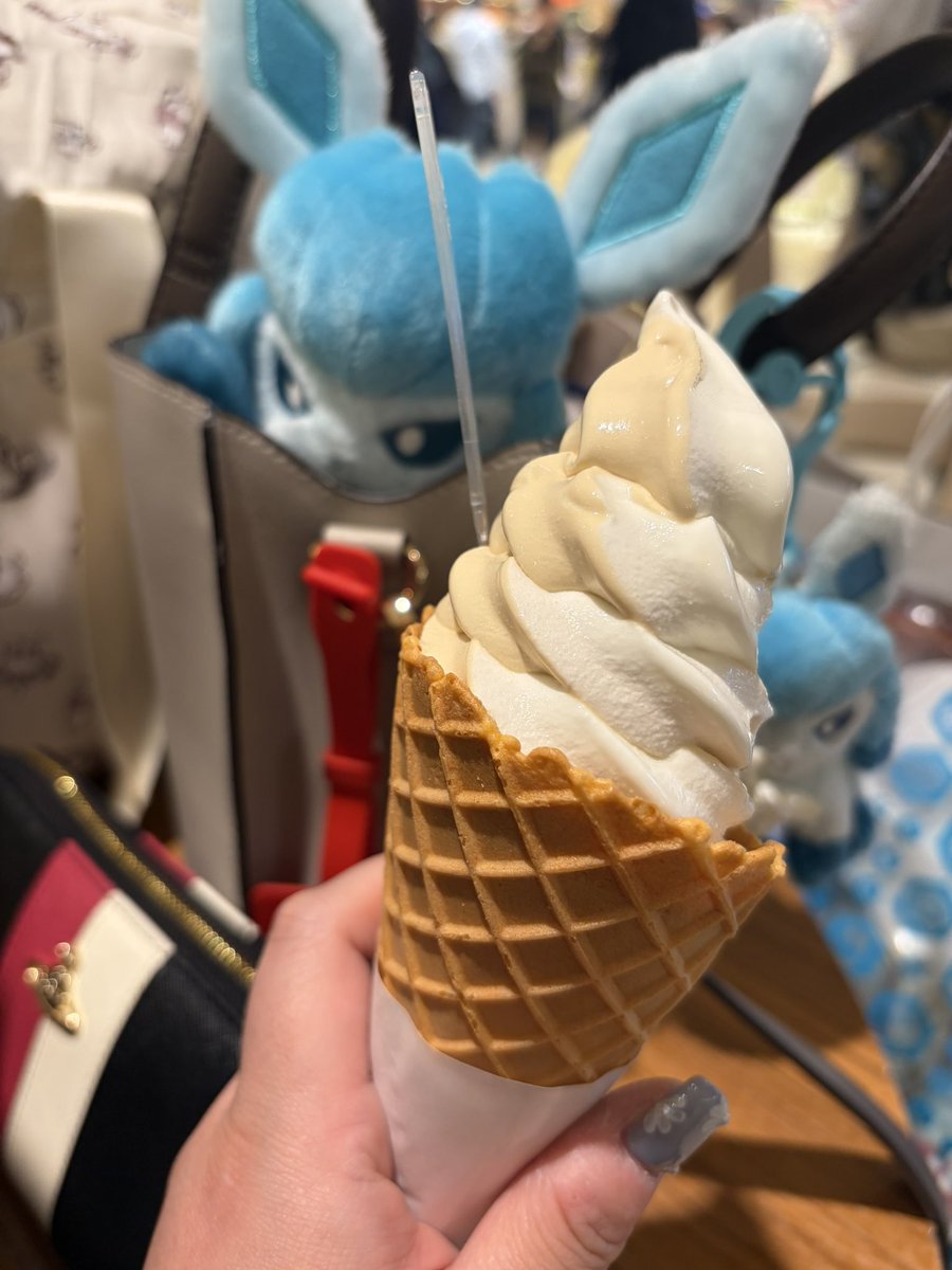 ❄️ 𝑵𝒊𝒌𝒂 𝑵𝒂𝒚𝒖𝒌𝒊@収デソC5,6 〆鯖一家 ❄️ tweet media
