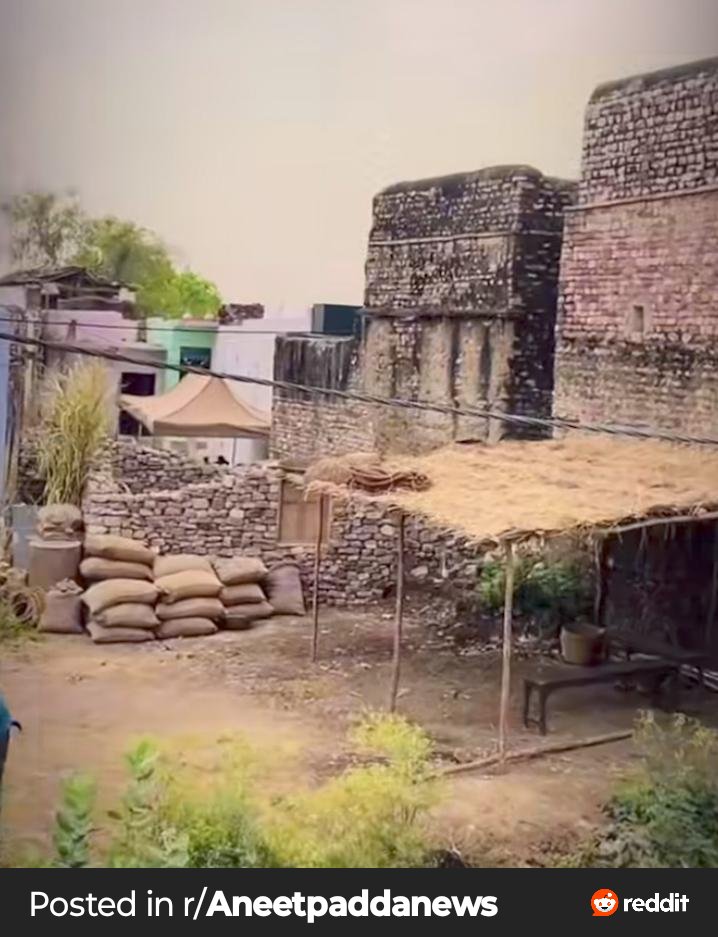 CineBuff2003's tweet image. Shooting continues with a new setup (Day 29) 🎬 #ShaktiShalini #AneetPadda
.
.
#Yesterday