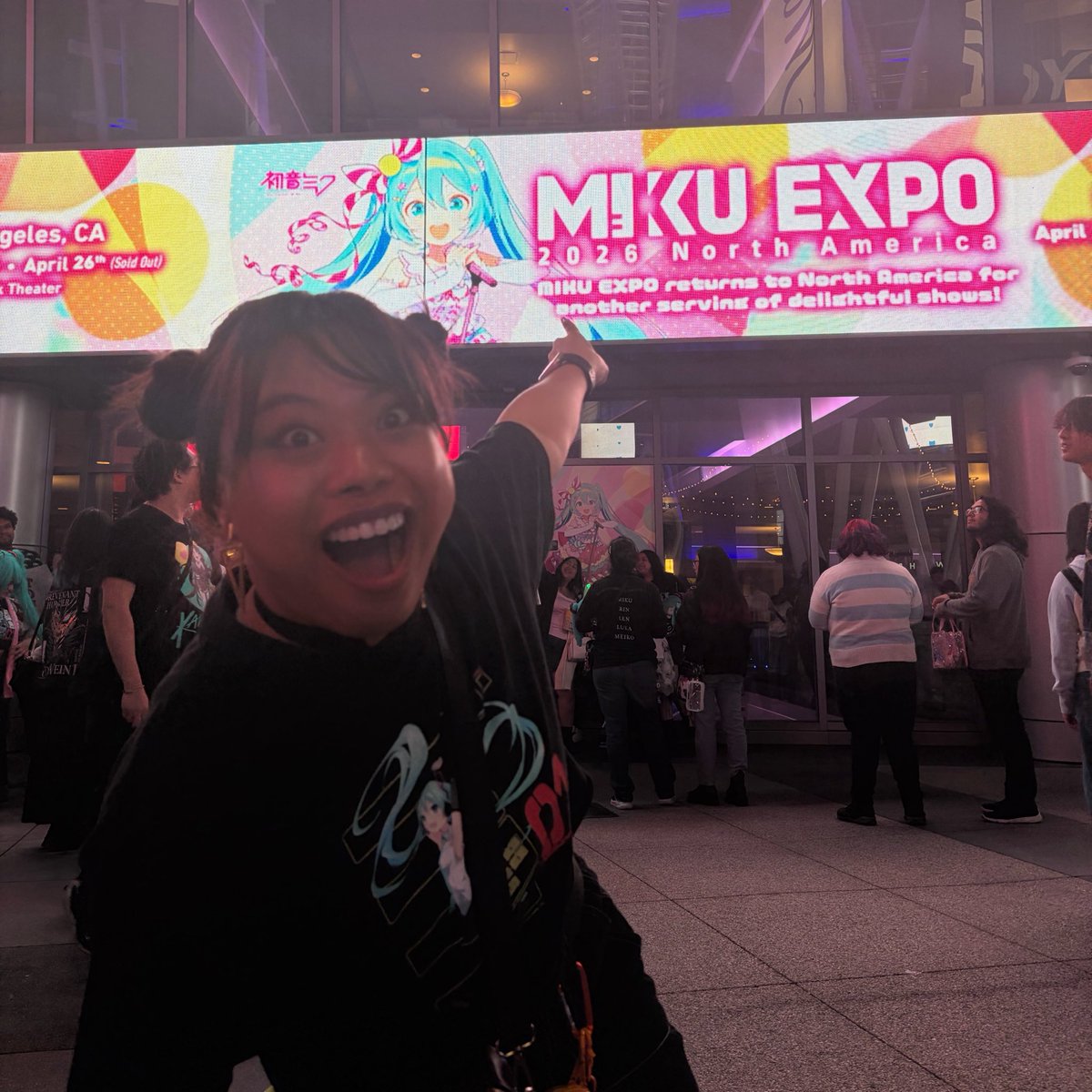 julieraptor 🌎 HELLO_WORLD! ft. 初音ミク tweet media