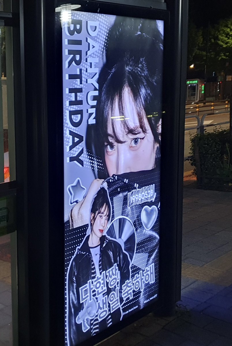 분짱 tweet media