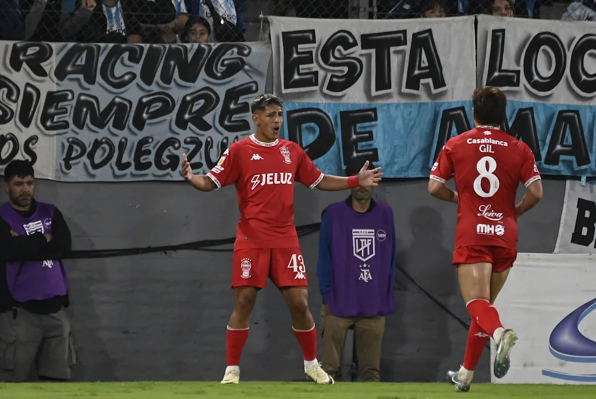 Se escucha Huracán tweet media