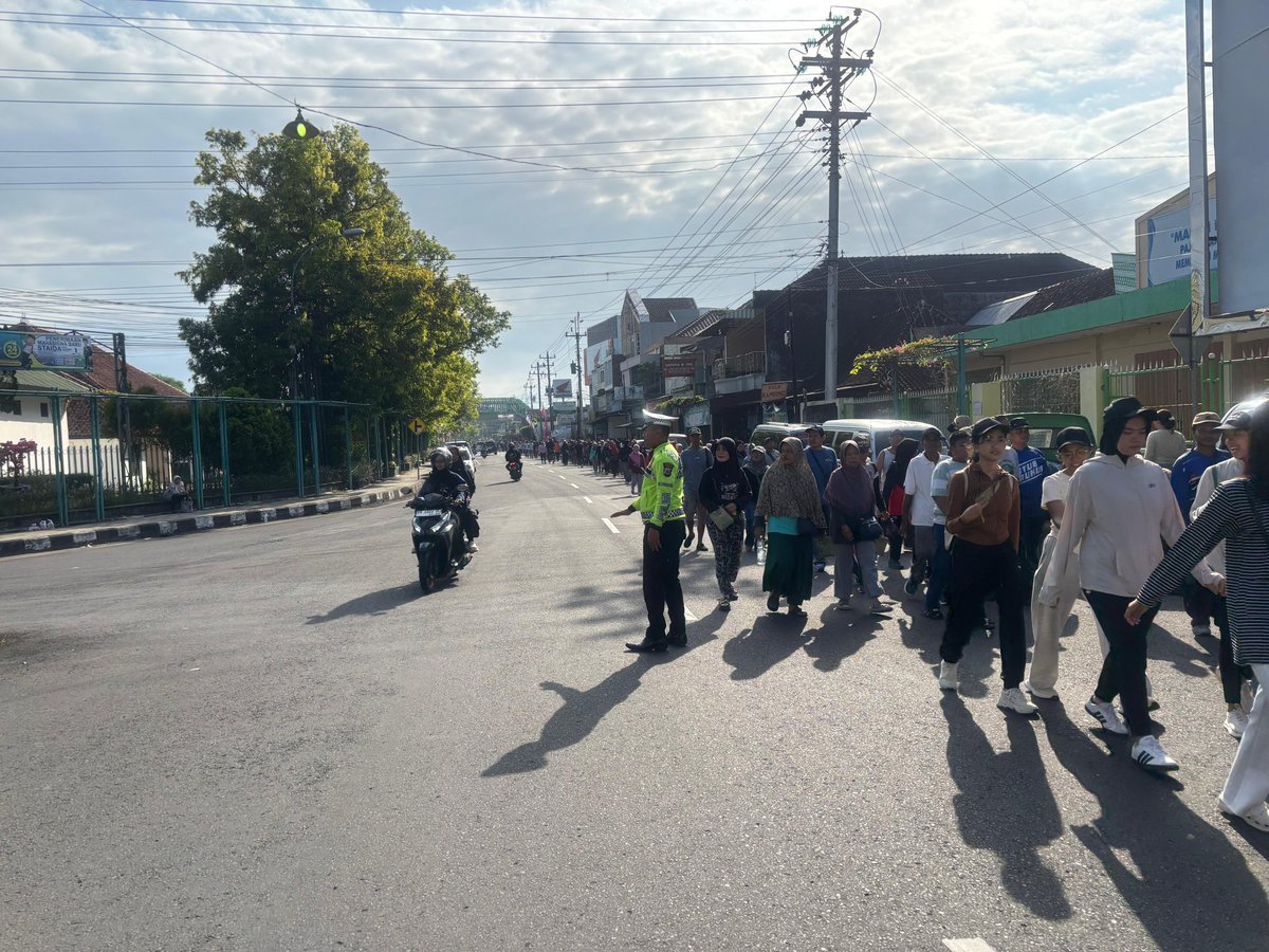 Humas Polsek Wates tweet media