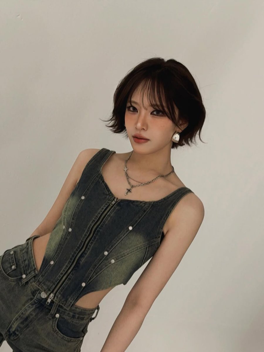 moonsua pics tweet media