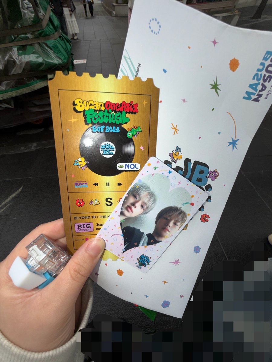 s0ummerb's tweet photo. 원아페팝업이딴거
다시는하지맙시다후.. https://t.co/VL5yUYJmgq