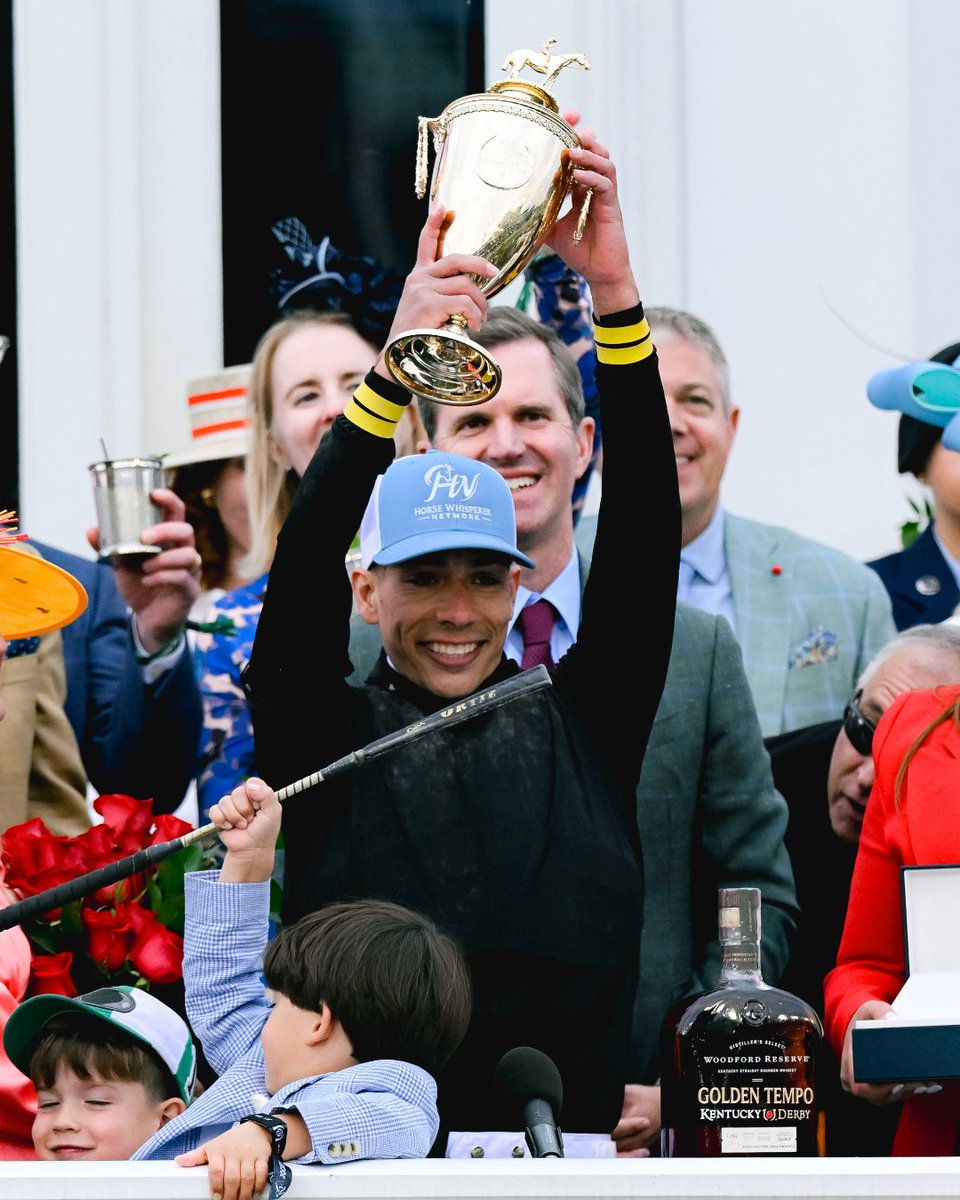 KentuckyDerby's tweet photo. Twice in one weekend 🏆 https://t.co/A8drj7nZil