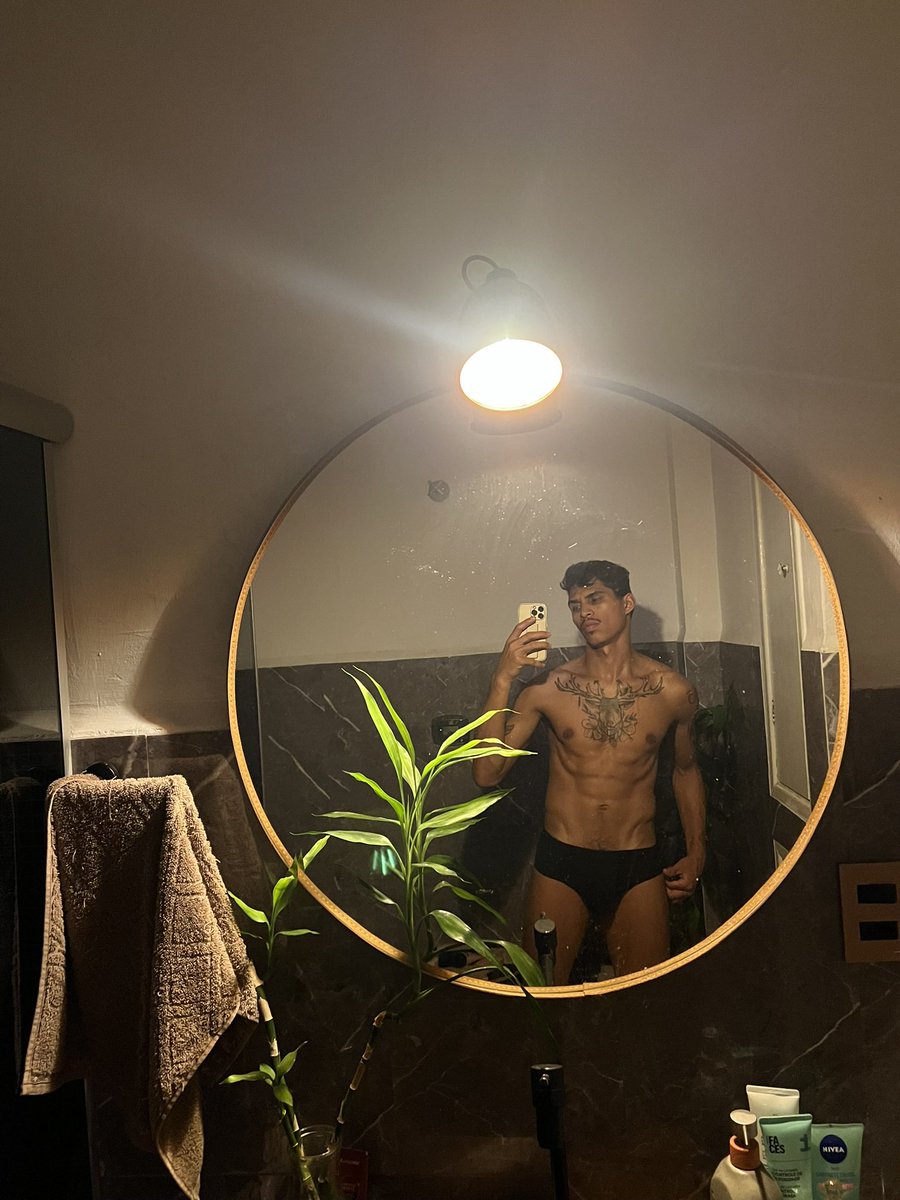 pohareis_'s tweet photo. 00:00 🫶🏽
#men #instaboy https://t.co/nU9hXKReKs