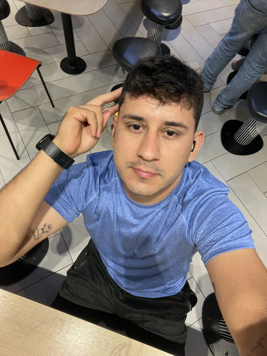 luis acosta tweet media