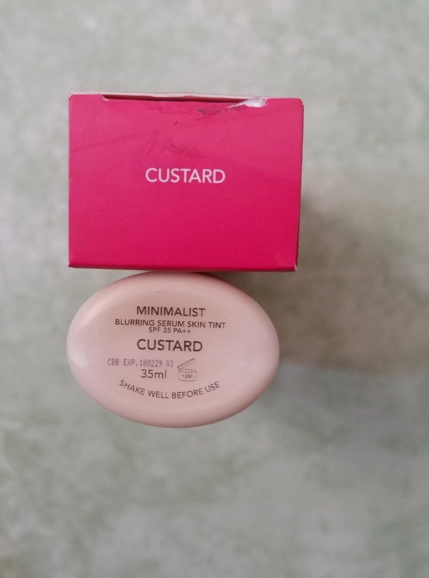 mutiahfchrn's tweet photo. wts skintint esqa 

- shade (custard)
- 90k
- baru bangettt, cuma udh aku swatch 1x
- Dijual karena keterangan di aku huhuhu
- bisa oyen yaaa
#wts #wtb #zonauangㅤ https://t.co/4pR3JY1OwP
