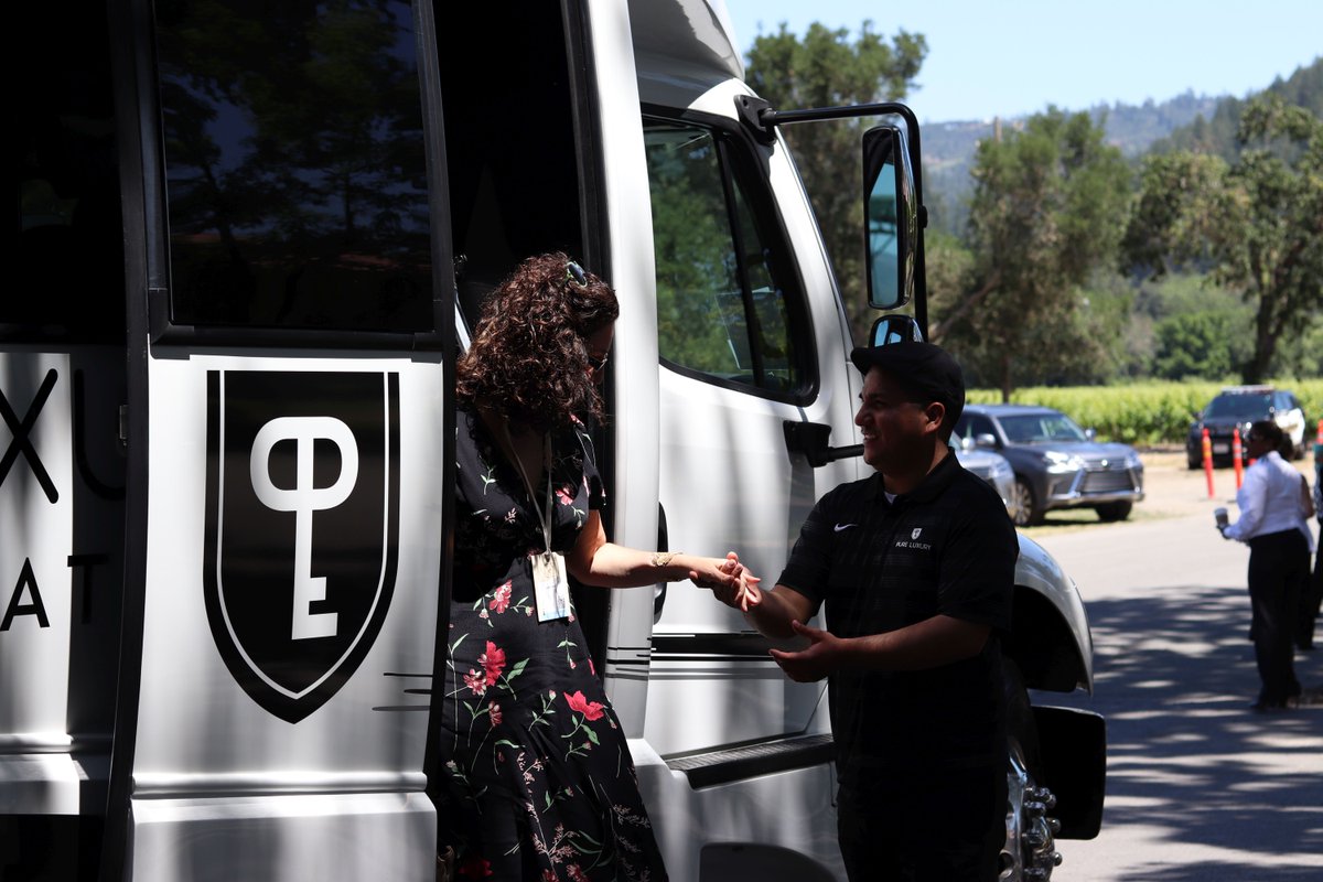 Pure Luxury Transportation tweet media