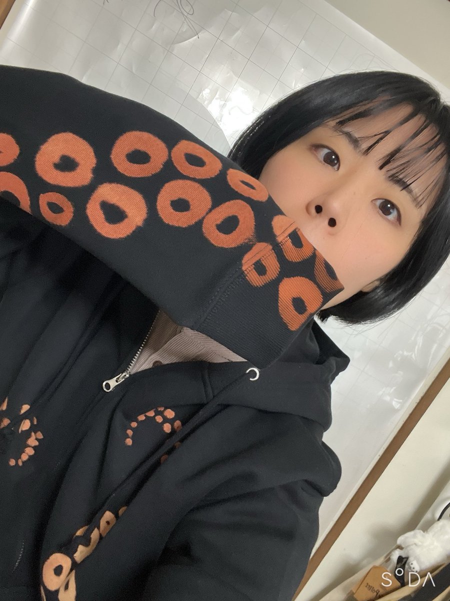 やはたえみ tweet media