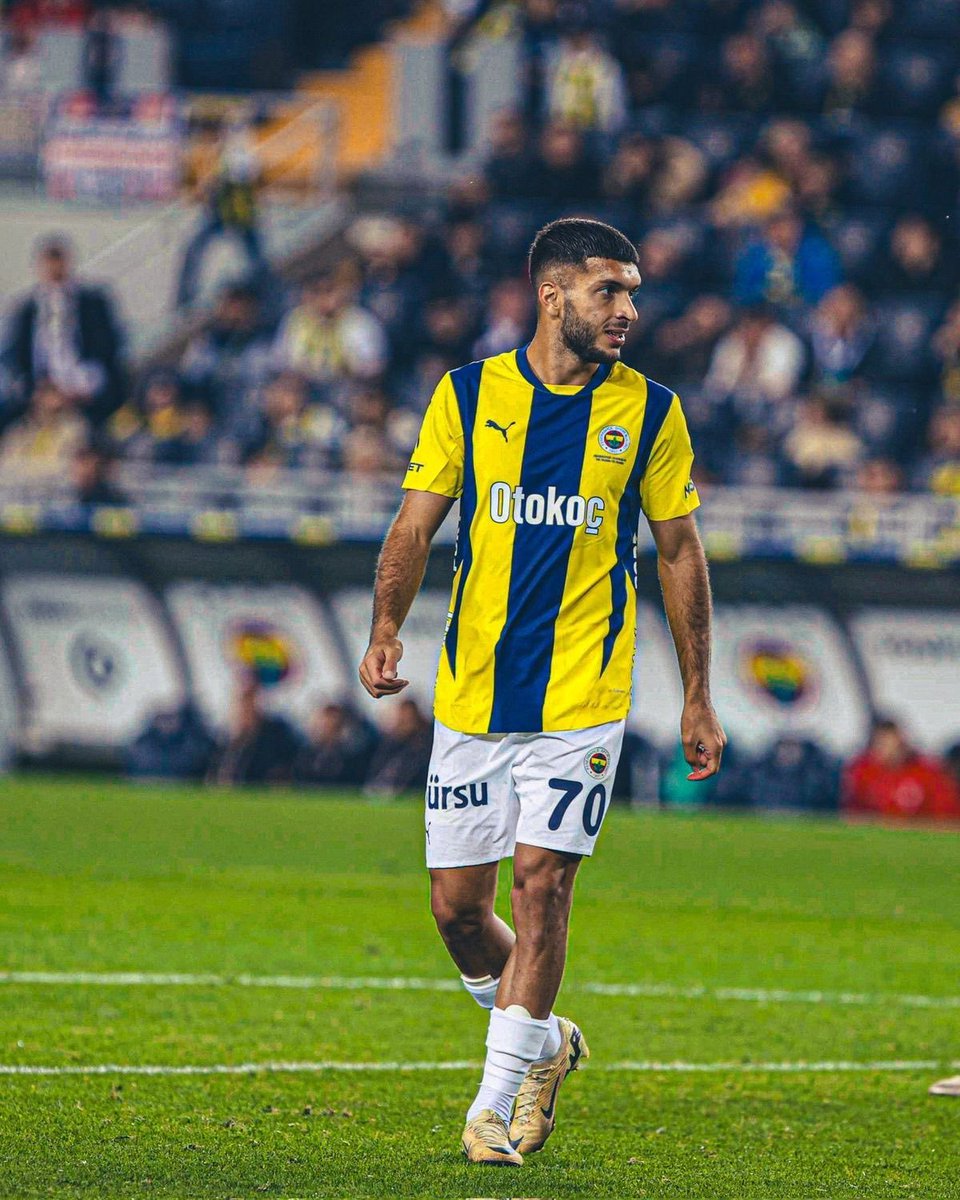 Emirhan tweet media