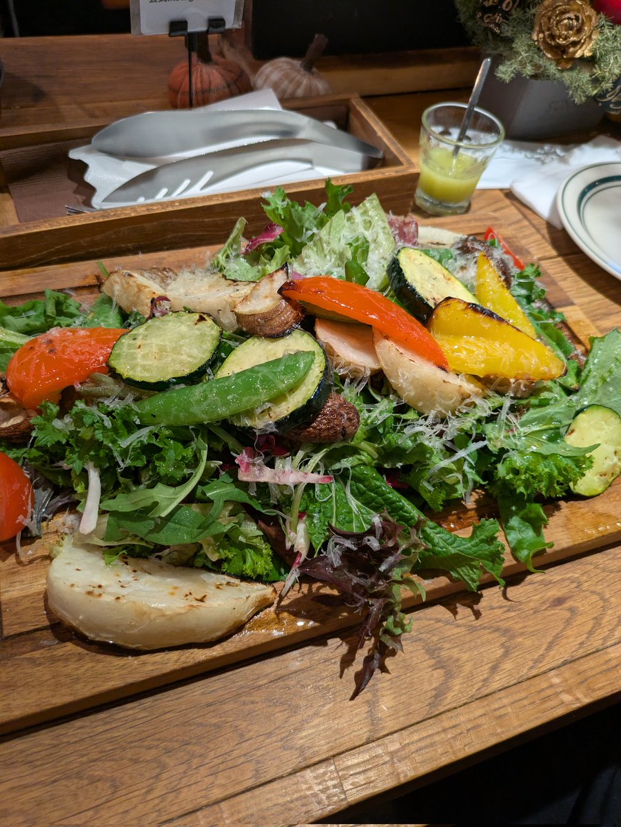 zero_04_05's tweet photo. 友達とランチ https://t.co/rkctsiRtjs