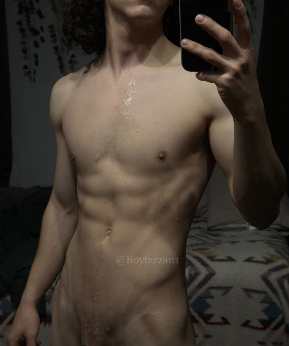 Boytarzan🦧 tweet media