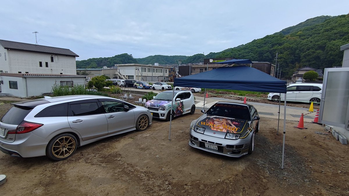 hardhit3300's tweet photo. 出来たばかりのガレージでBBQ😆🍗🍖
無駄に土地が広いけど有効活用出来てよかったｗ https://t.co/DOB9tWW6fd