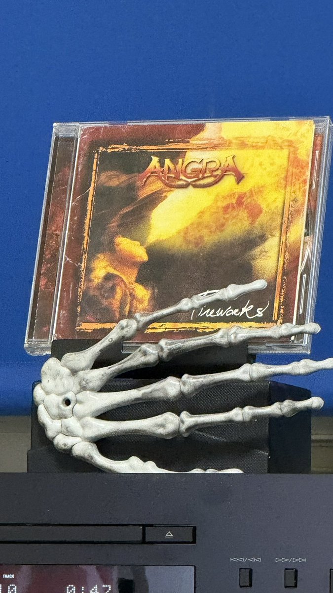 ANGRA,新品未開封,アングラ,20周年記念盤,ボーナス・トラック入り これはいつもHoly Landと即答する。 日本盤はボーナストラックで超名曲