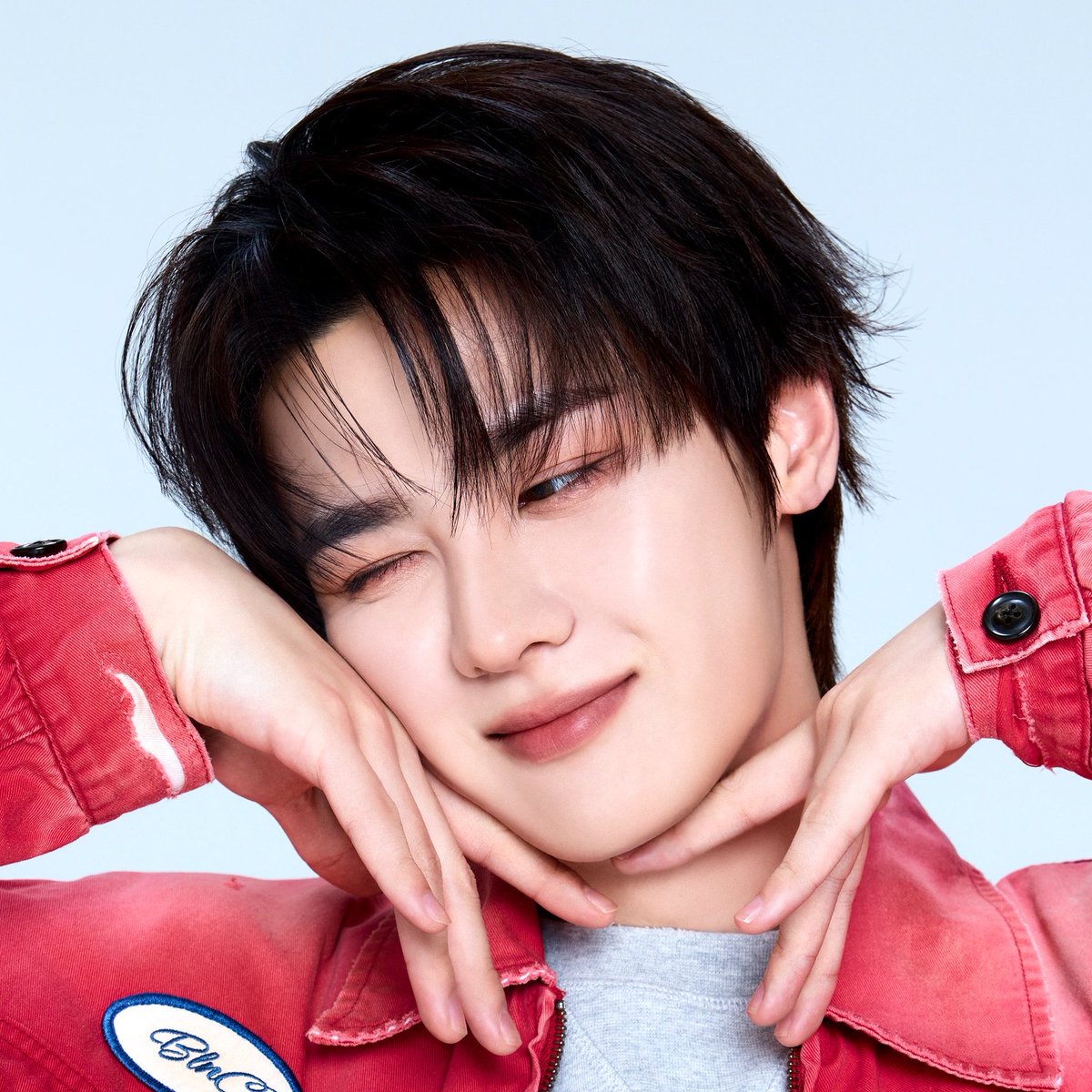 민트초코만두 tweet media