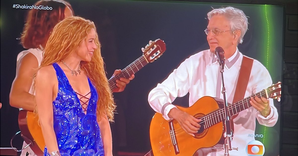 thiago_sah's tweet photo. Eu vivi pra ver Shakira cantando Leãozinho com Caetano Veloso! Que espetáculo! 

#ShakiraNaGlobo #todomundonorio https://t.co/N66tDQc5l1