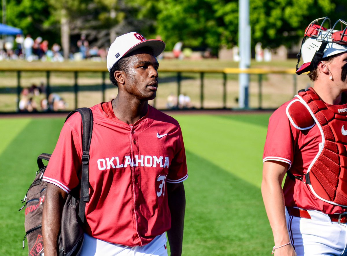 Carson Field tweet media