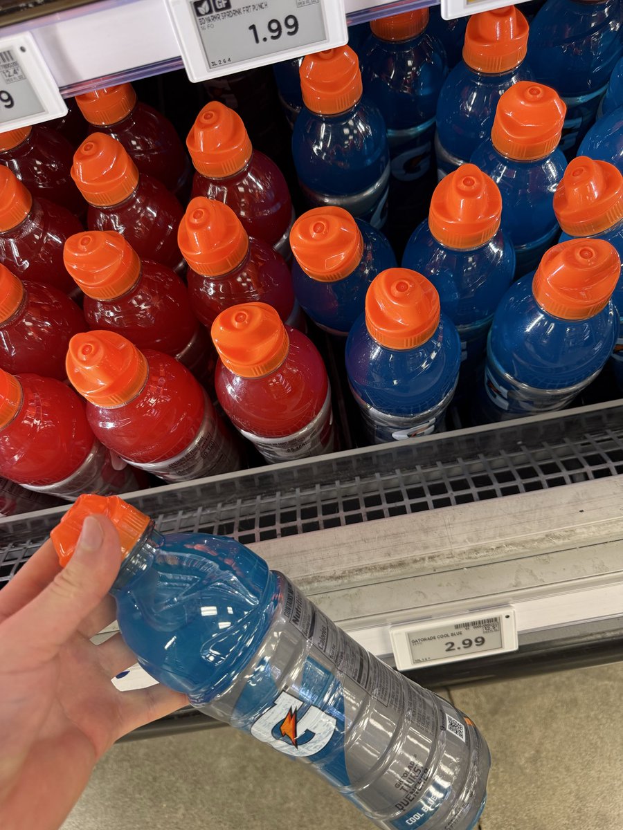 Rodger pepsi tweet media